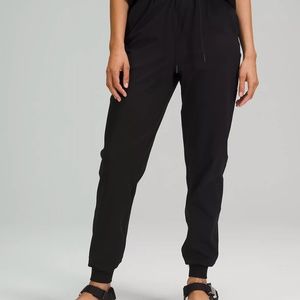 Lululemon Stretch Luxtreme High-Rise Jogger sz 14 black
